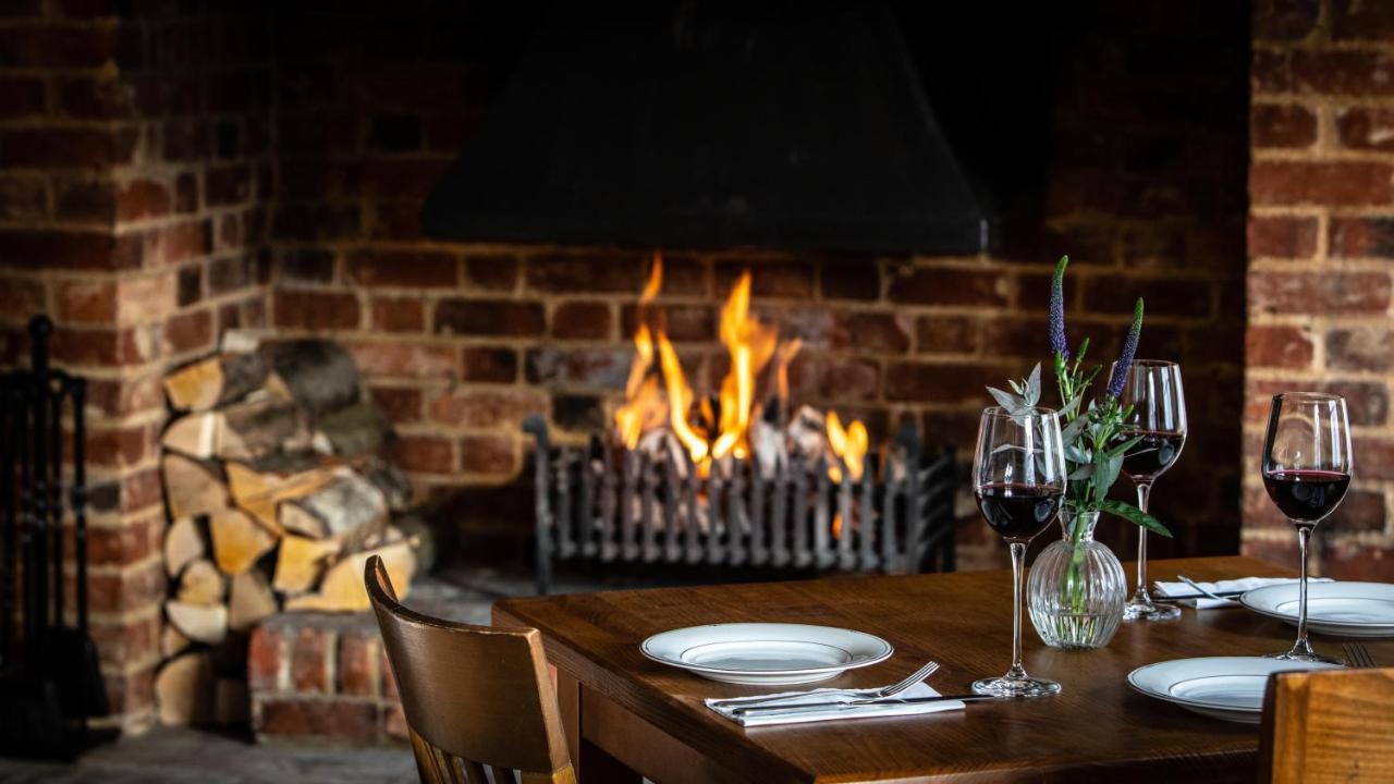 The White Horse Hotel Faversham Eksteriør billede